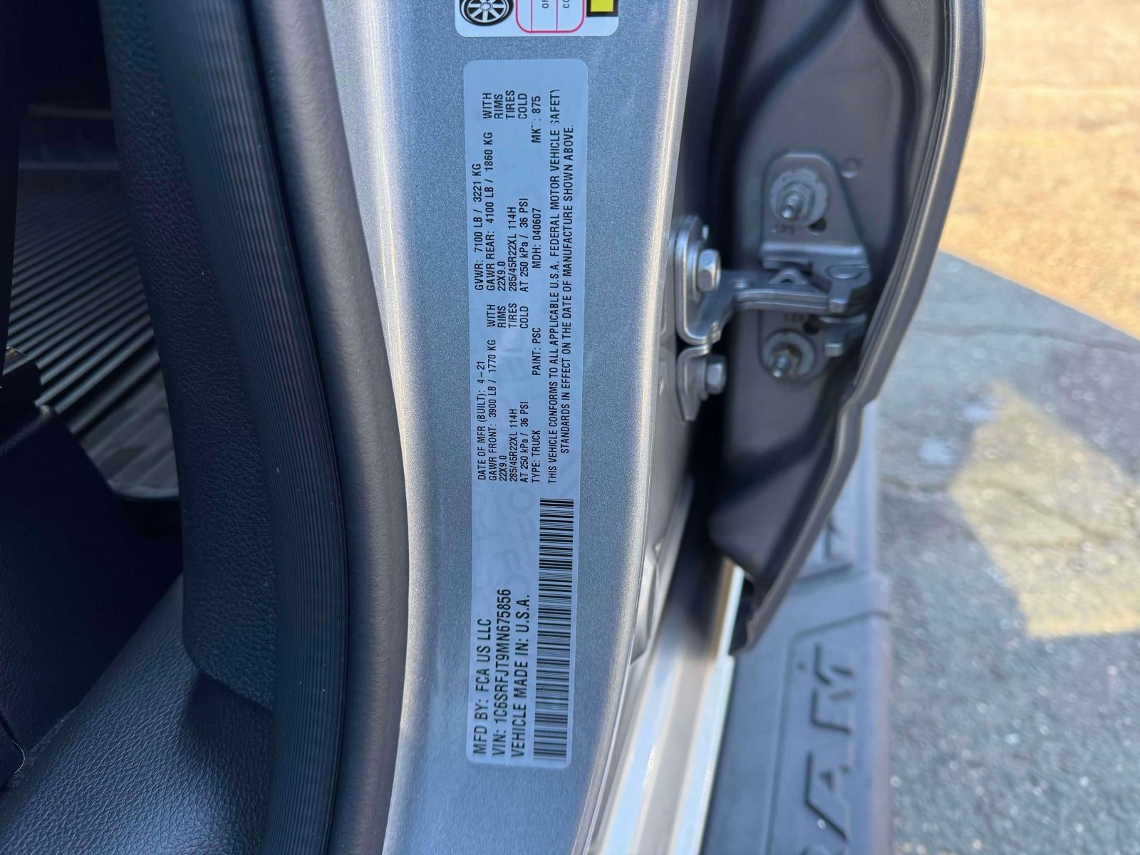 2021 RAM 1500 Laramie Crew Cab 4x4 57' Box