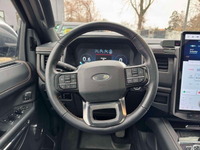 2023 Ford Expedition Platinum MAX