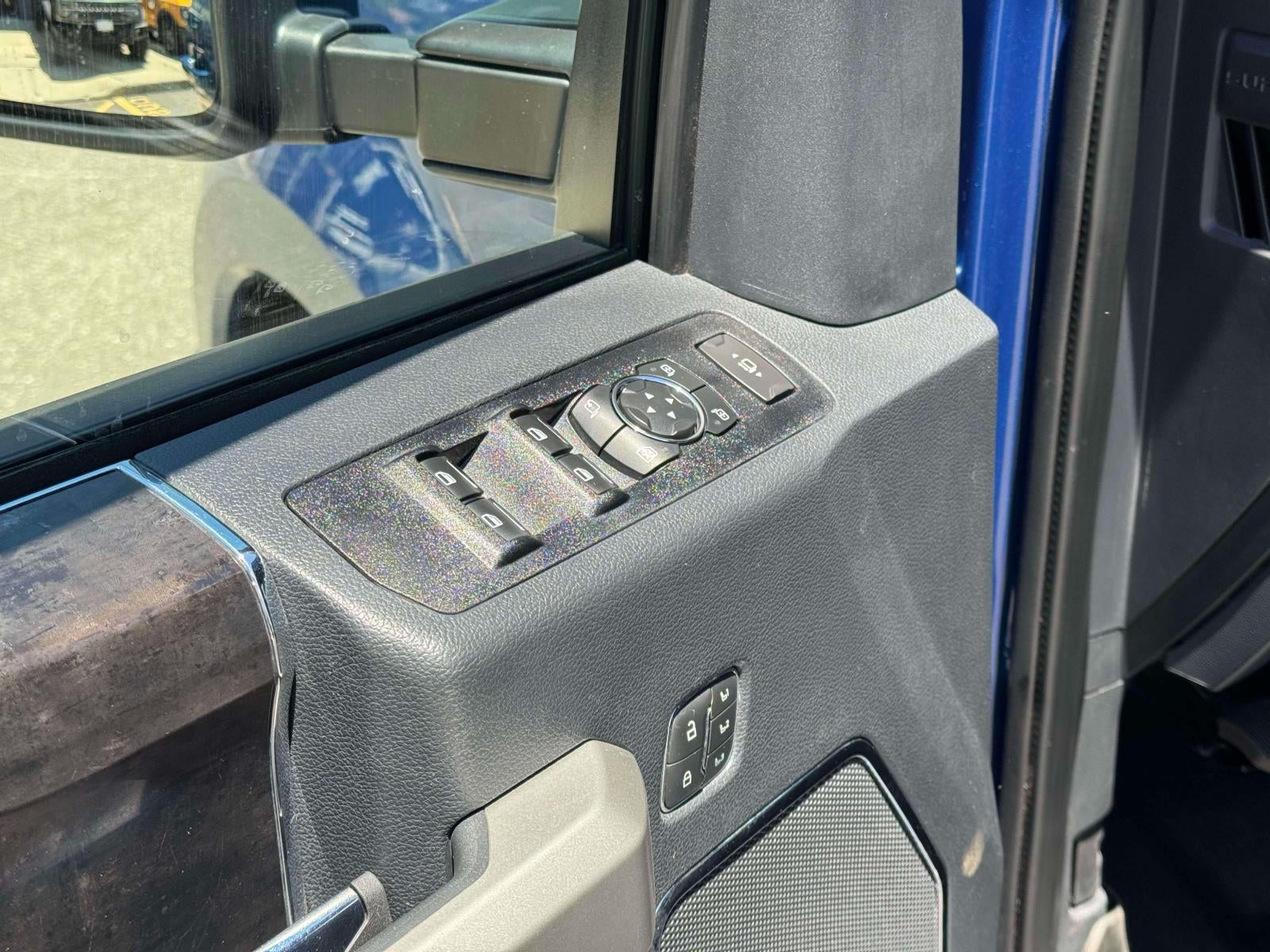 2022 Ford F-350 LARIAT