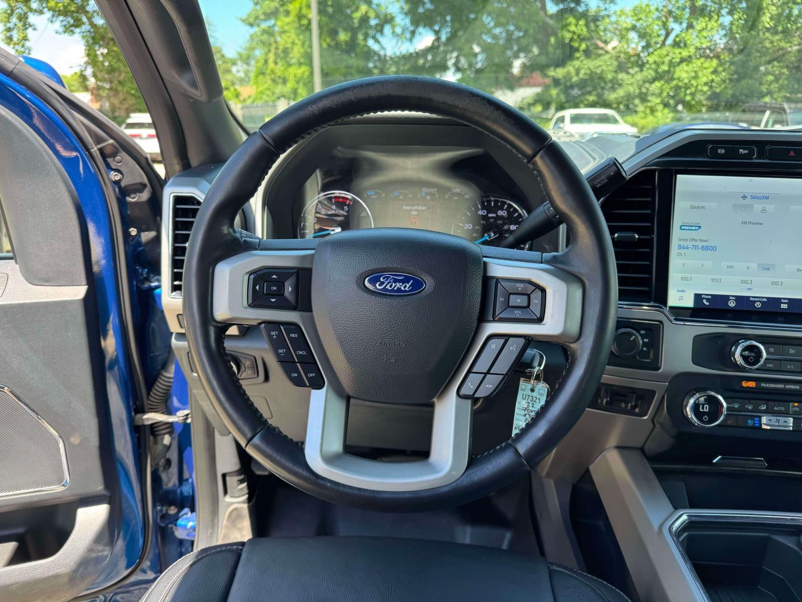2022 Ford F-350 LARIAT