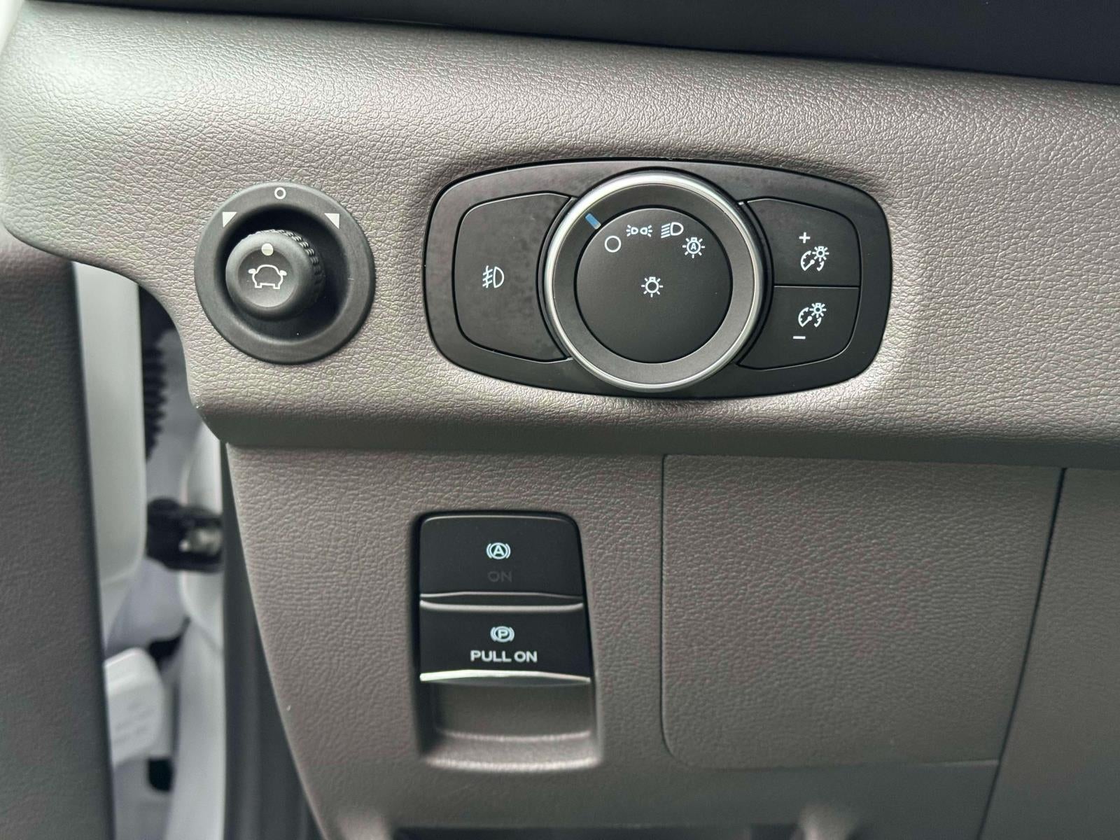 2025 Ford Transit-250 Cargo Van Base