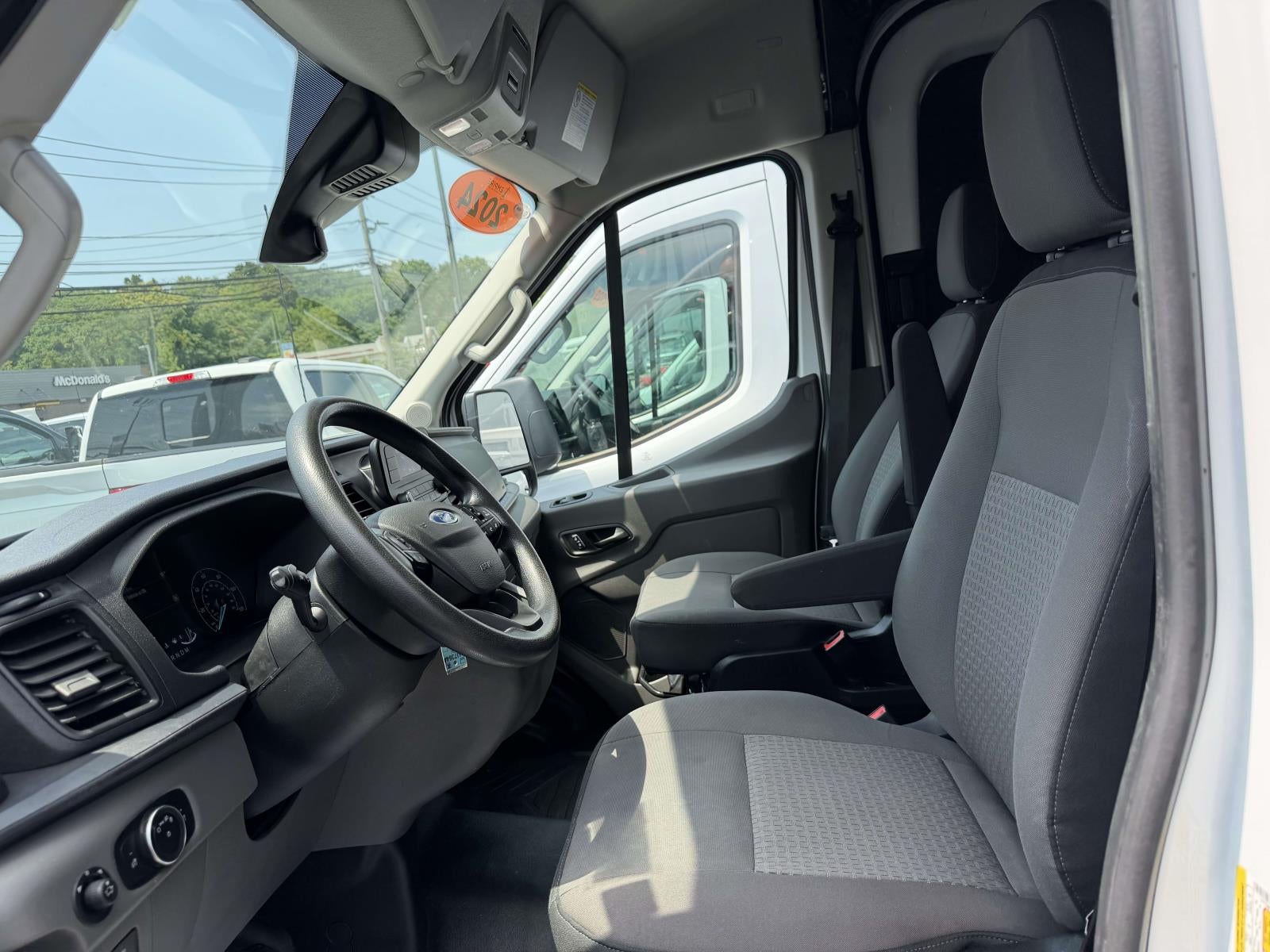 2024 Ford Transit-250 Cargo Base
