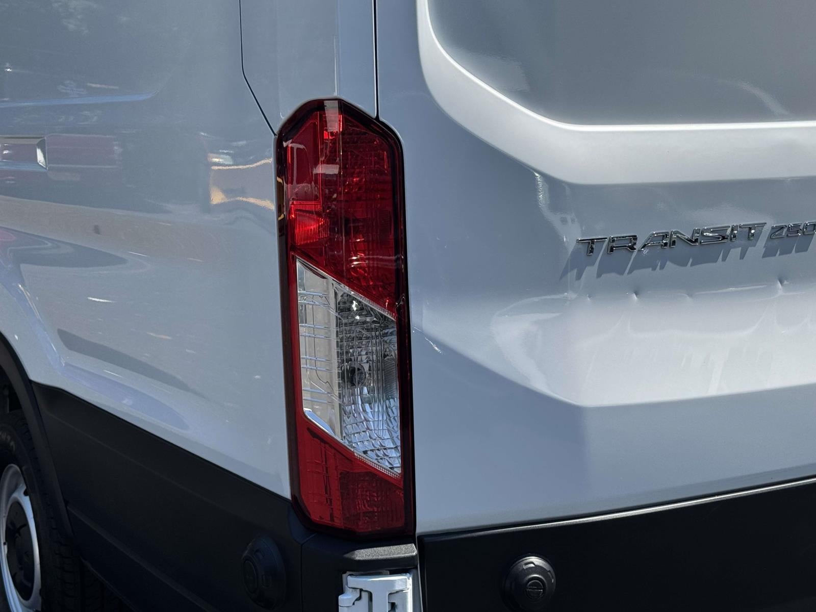 2025 Ford Transit-250 Cargo Van Base