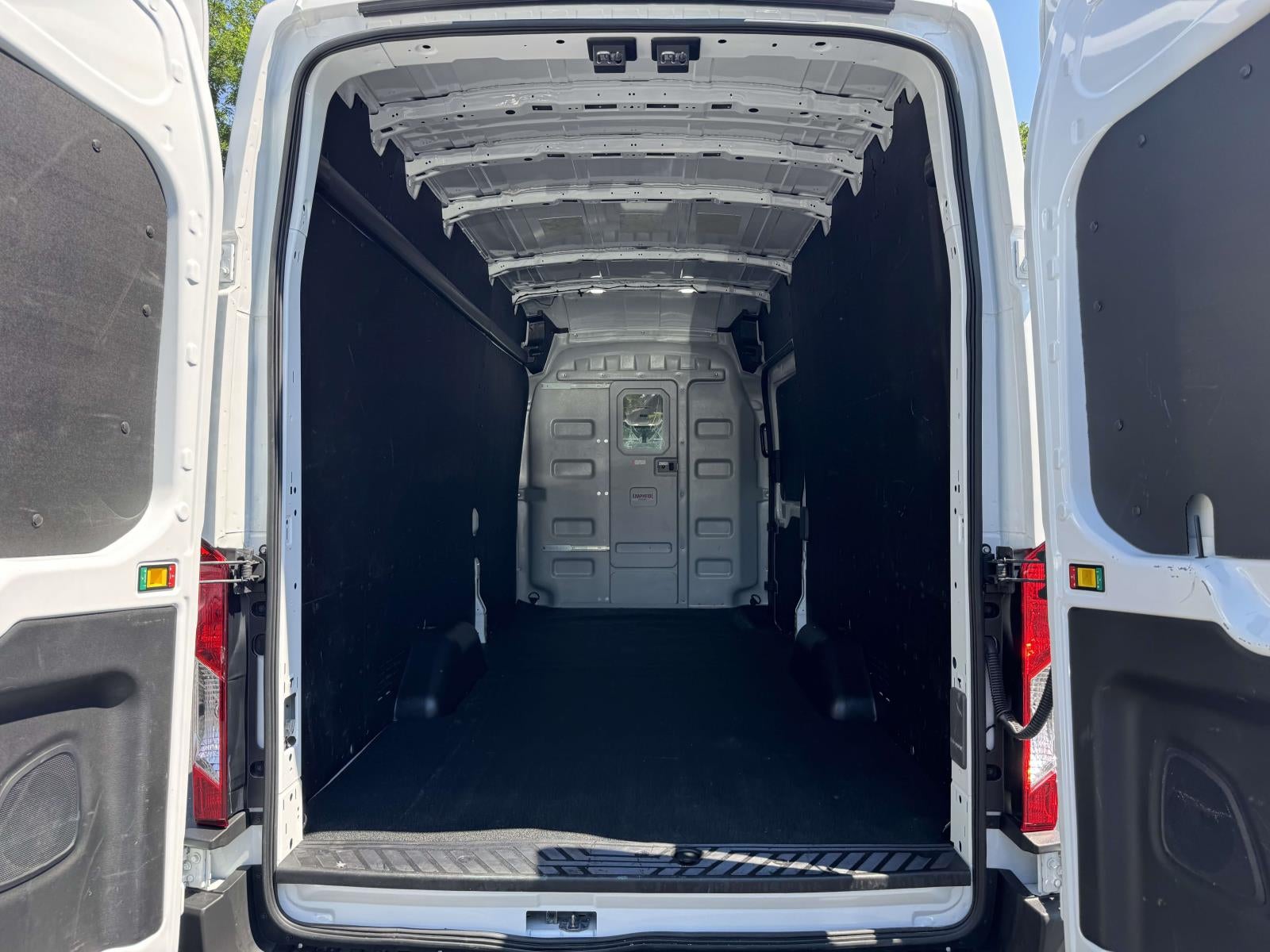 2025 Ford Transit-250 Cargo Van Base