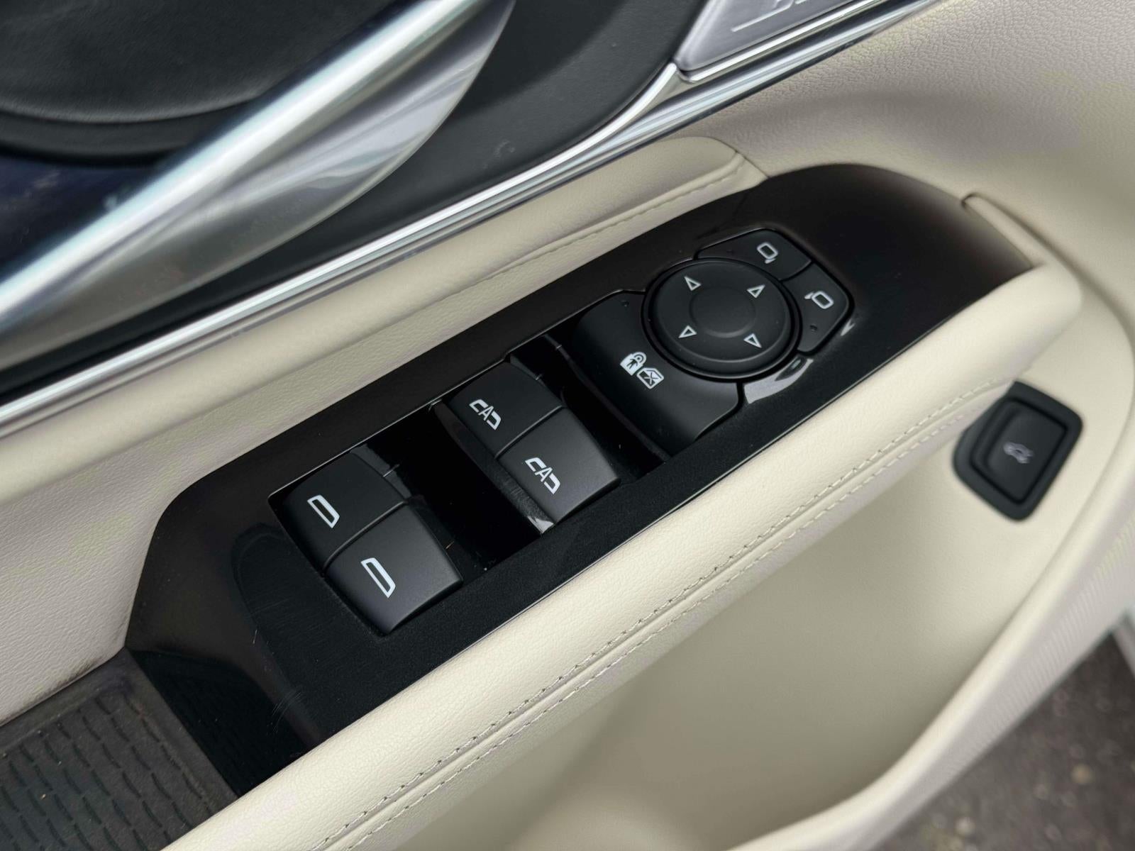 2023 Cadillac CT4 Luxury