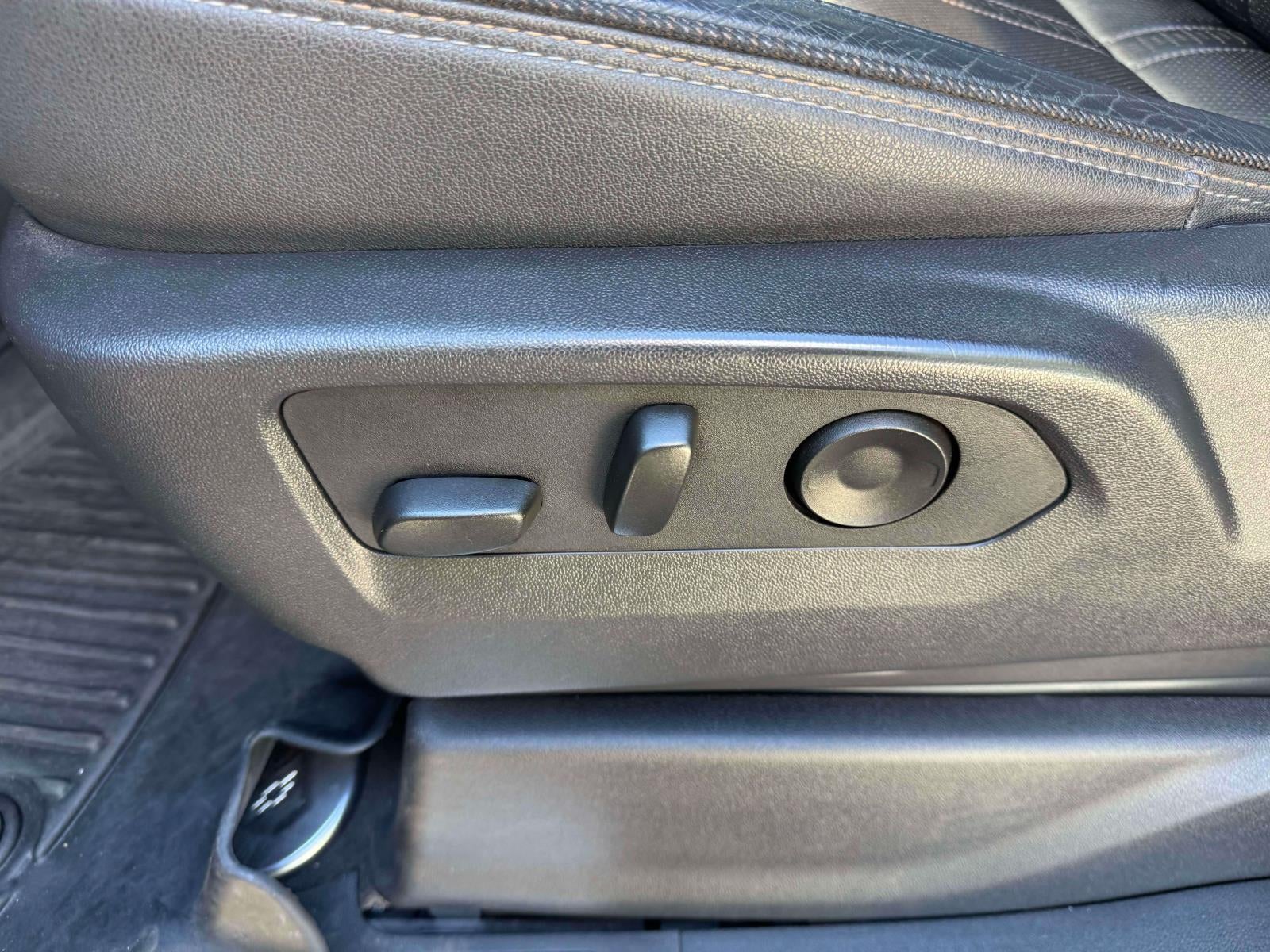 2025 Chevrolet Silverado 3500HD 4WD Crew Cab Long Bed High Country