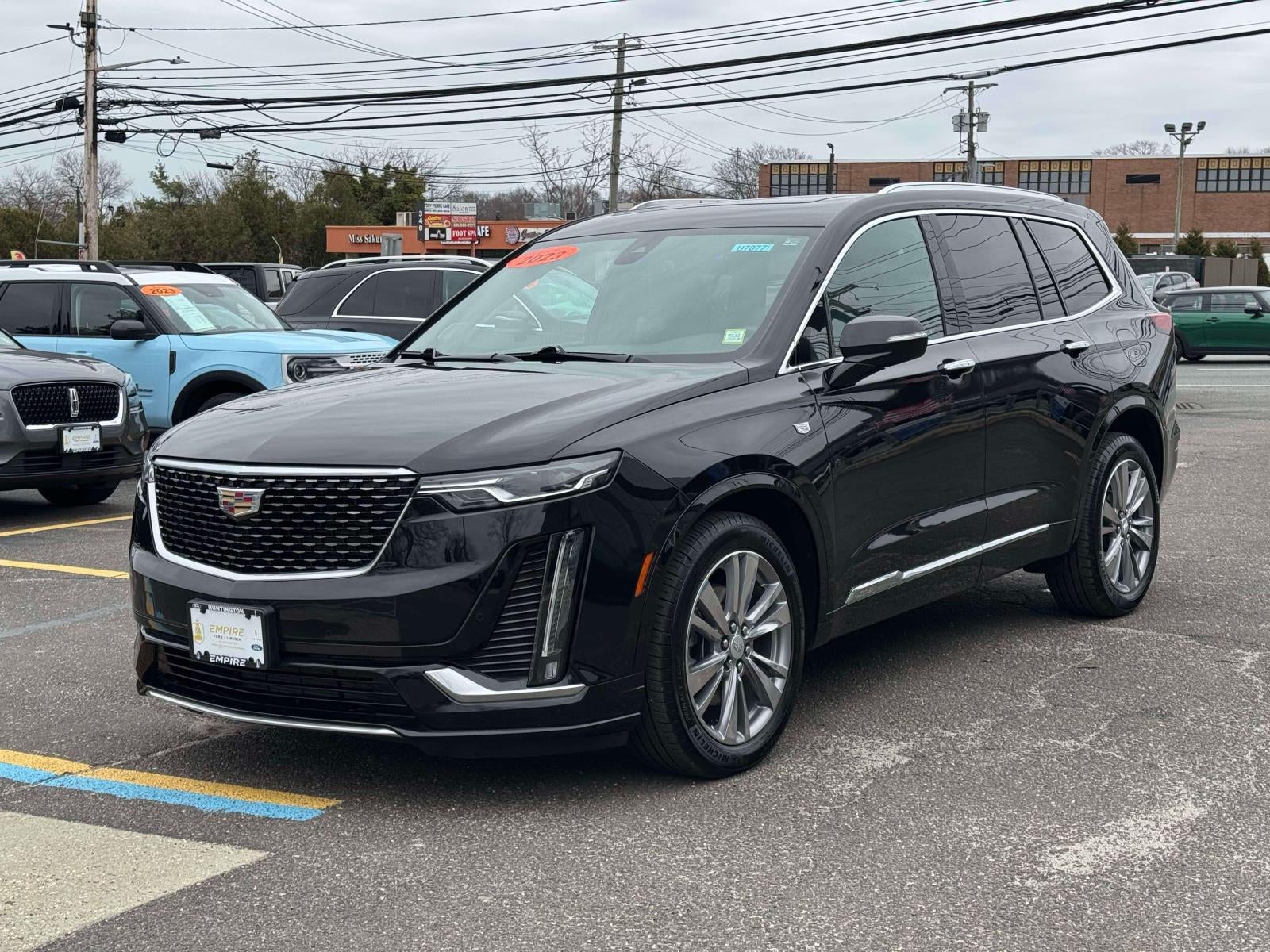2023 Cadillac XT6 AWD Premium Luxury