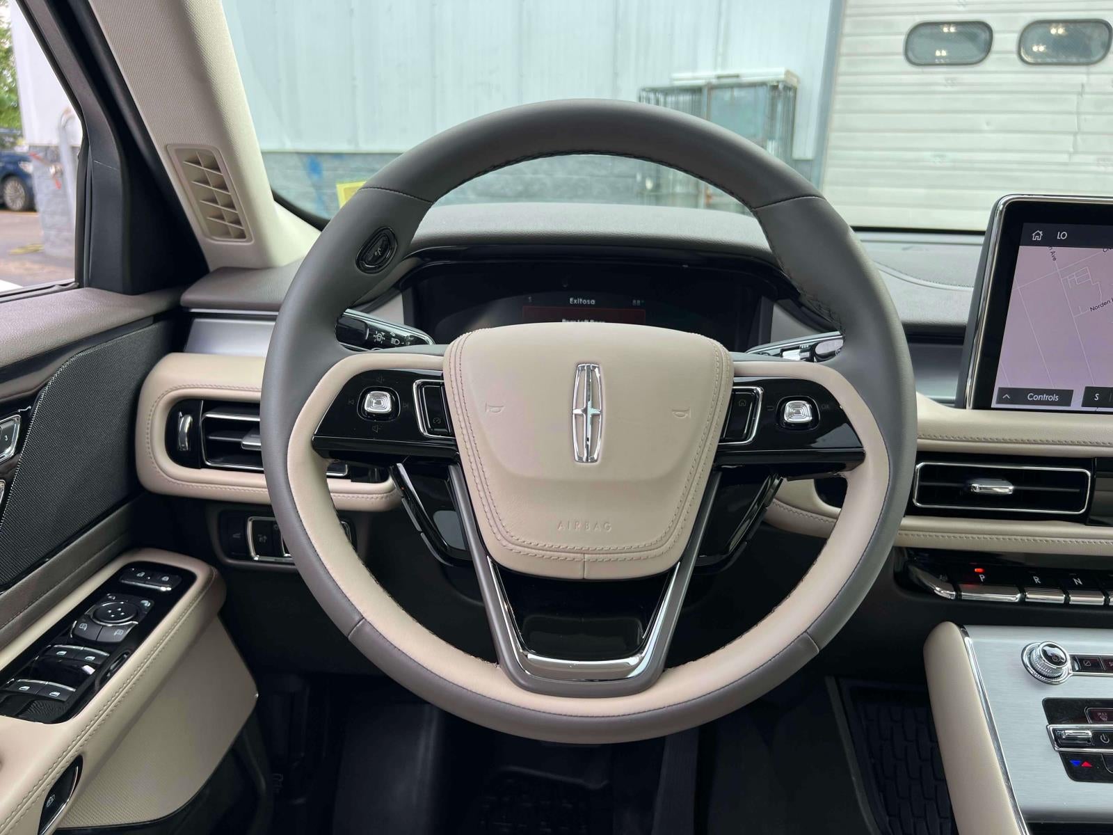 2023 Lincoln Aviator Standard