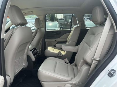 2023 Lincoln Aviator Standard