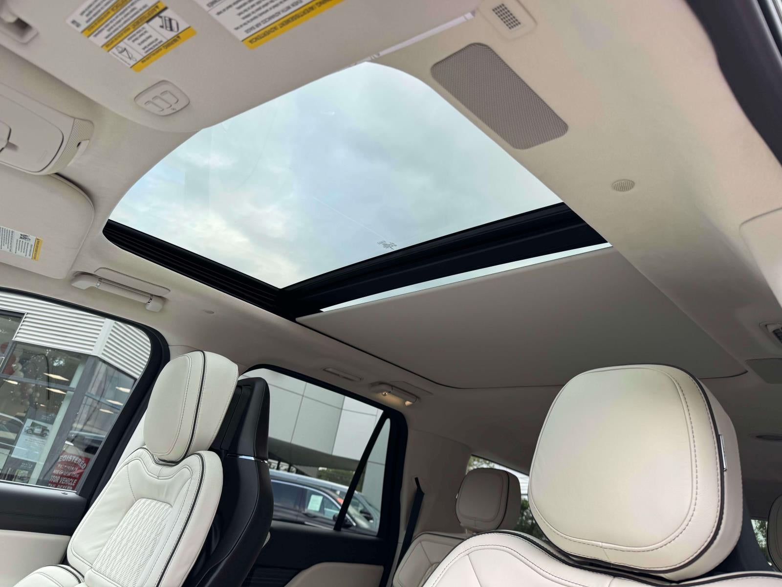 2024 Lincoln Navigator Black Label L
