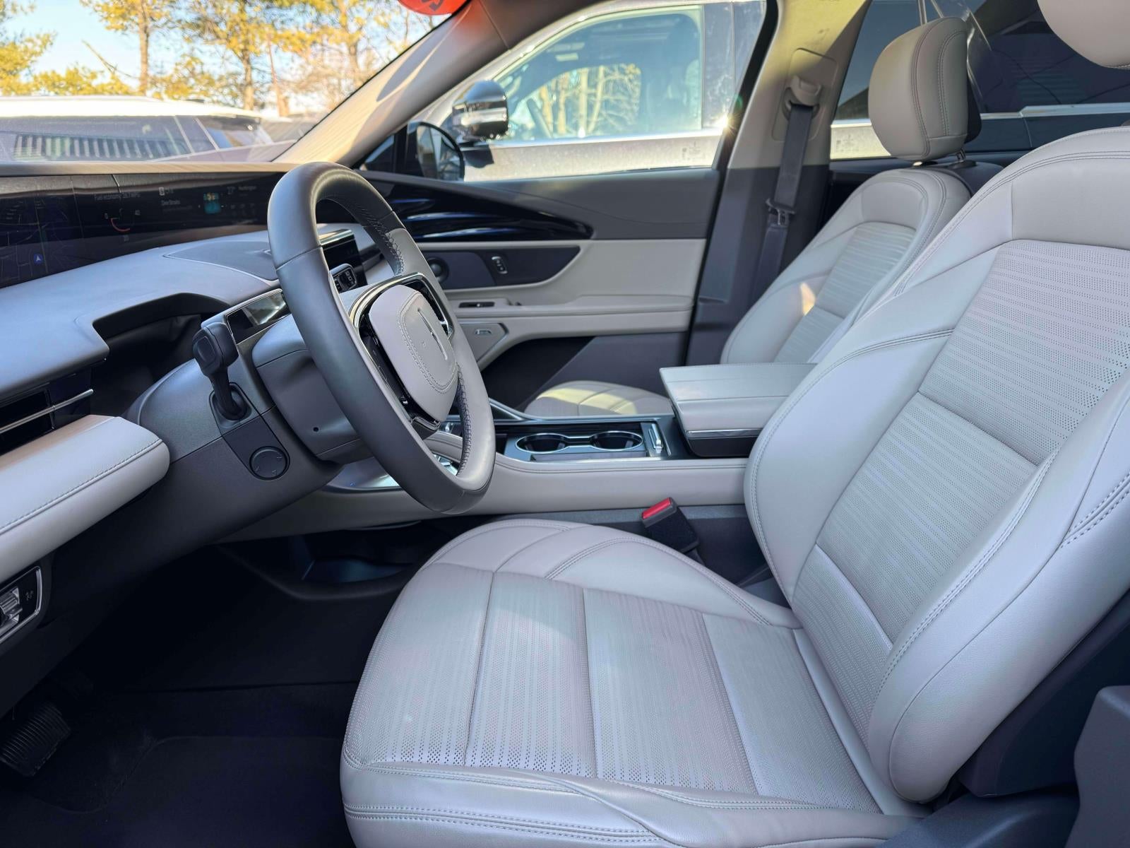 2025 Lincoln Nautilus Reserve