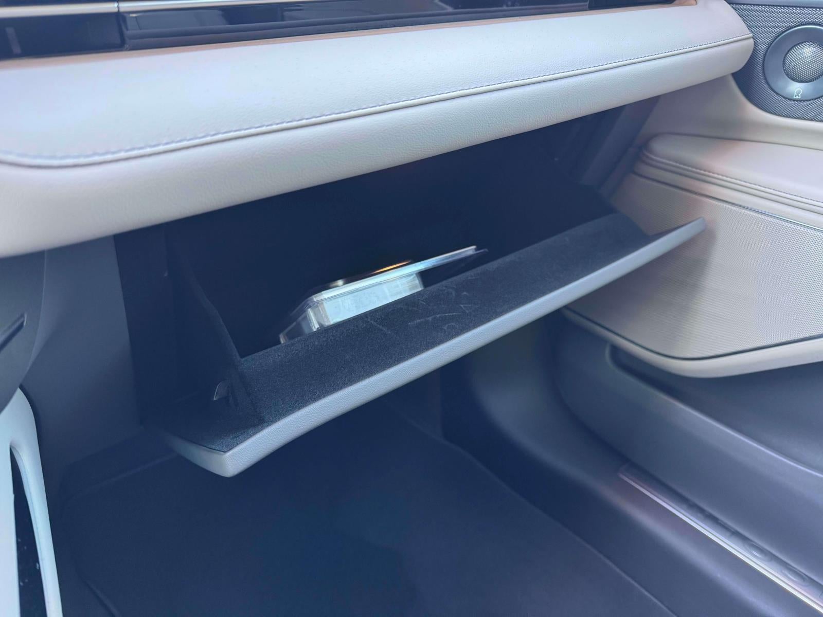 2025 Lincoln Nautilus Reserve