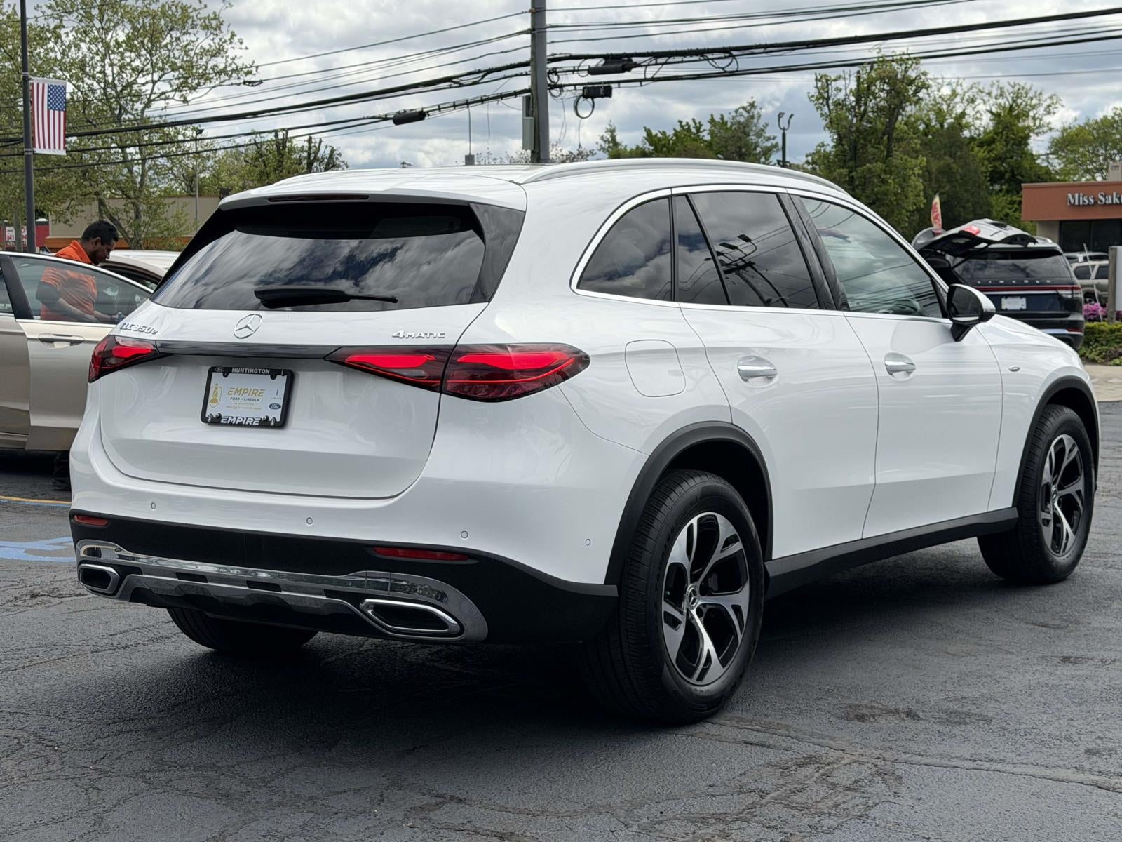 2025 Mercedes-Benz GLC 350e 4MATIC®