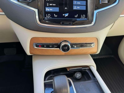 2022 Volvo XC90 Recharge Plug-In Hybrid T8 Inscription Expression Extended Range 7P