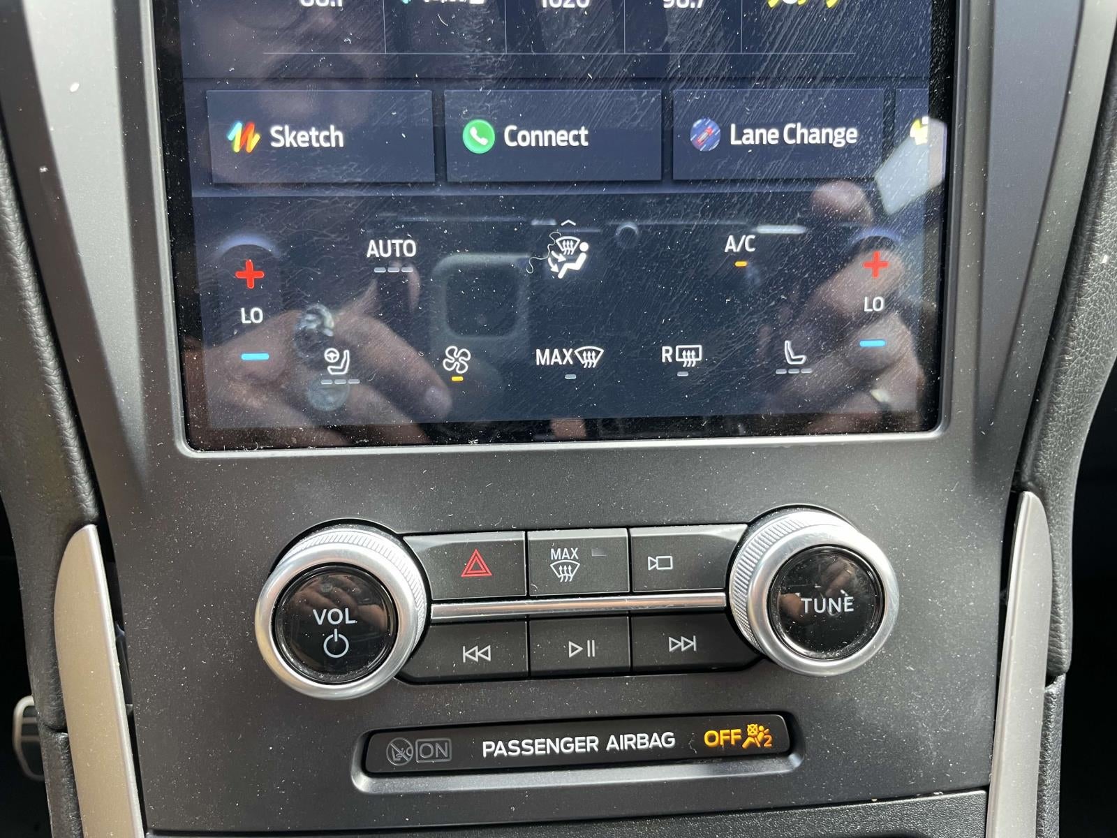 2022 Ford Edge ST-Line