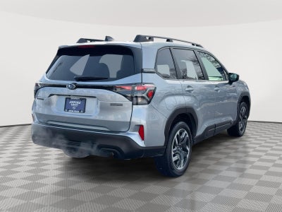 2025 Subaru Forester Premium Hybrid