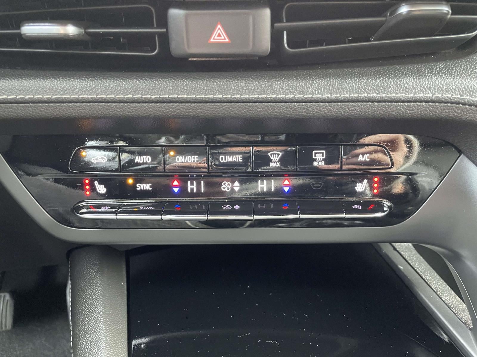 2023 Buick Envision Essence AWD