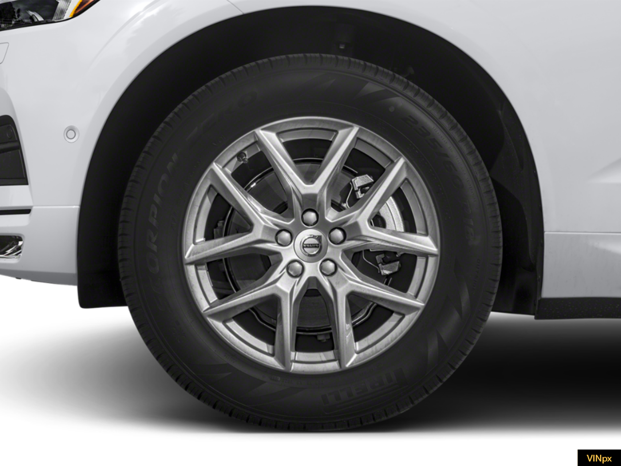 2020 Volvo XC60 T5 Momentum