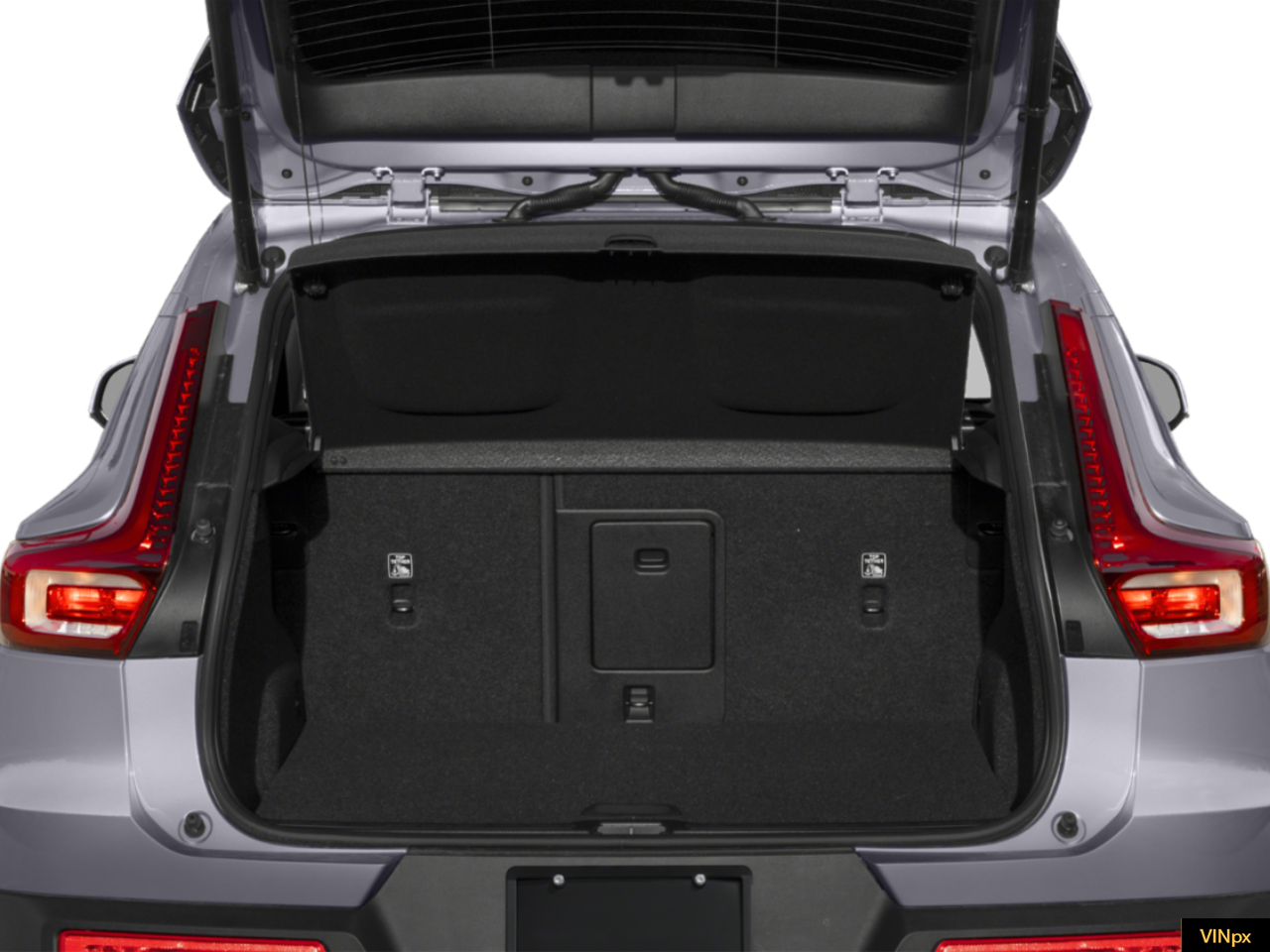 2023 Volvo XC40 B5 Ultimate Bright Theme