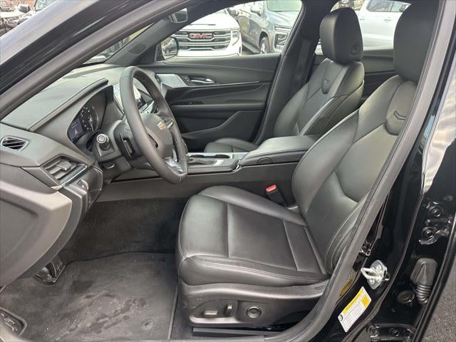 2022 Cadillac CT4 Premium Luxury