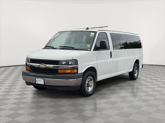 2019 Chevrolet Express Passenger 3500 LT