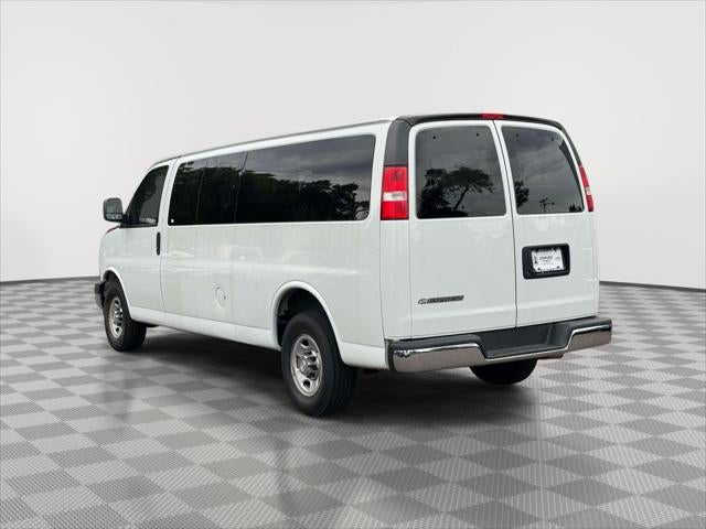 2019 Chevrolet Express Passenger 3500 LT