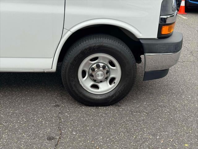 2019 Chevrolet Express Passenger 3500 LT
