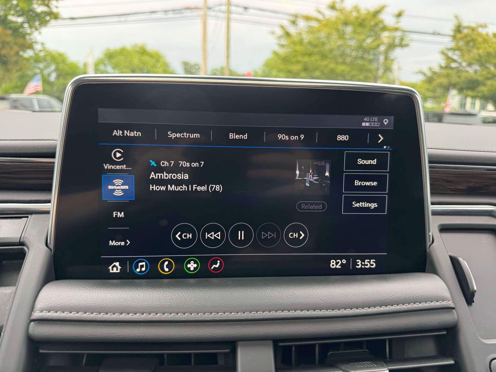 2021 Chevrolet Suburban LT