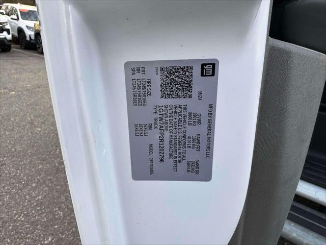 2024 GMC Savana Cargo 2500 Work Van