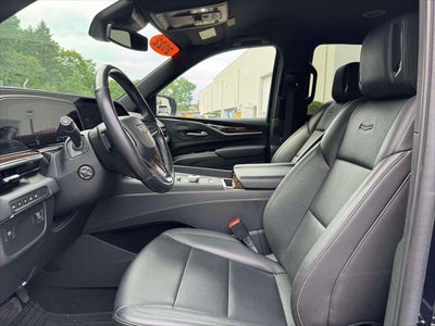 2022 Cadillac Escalade ESV Luxury