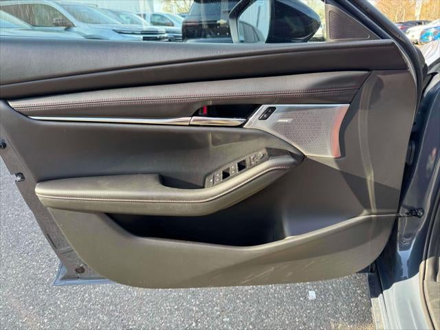 2023 Mazda Mazda3 Hatchback 2.5 S Carbon Edition