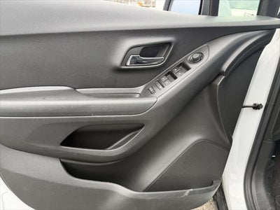 2022 Chevrolet Trax LS