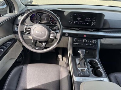 2024 Kia Carnival LX