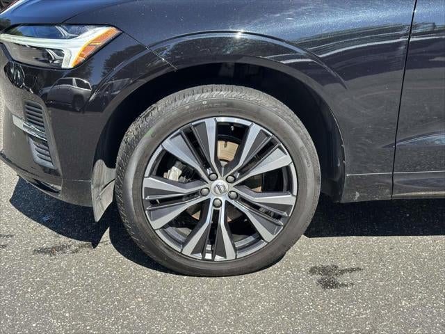 2022 Volvo XC60 Momentum