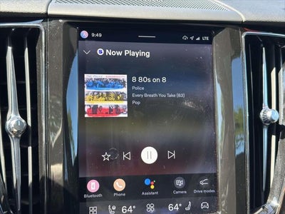 2022 Volvo XC60 Momentum