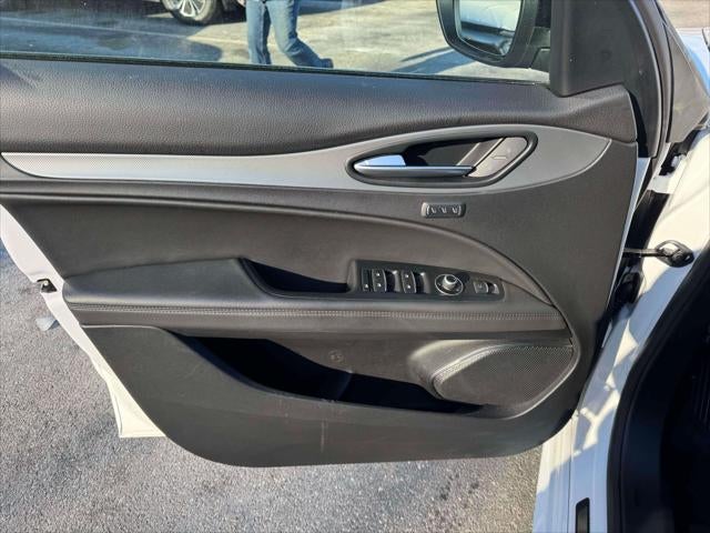 2023 Alfa Romeo Stelvio Veloce