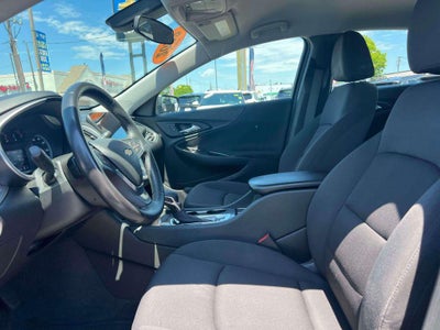 2022 Chevrolet Malibu FWD RS