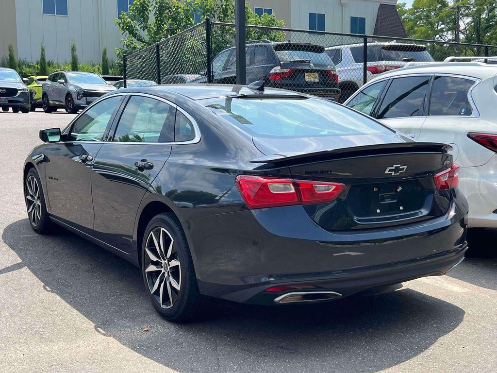 2022 Chevrolet Malibu FWD RS