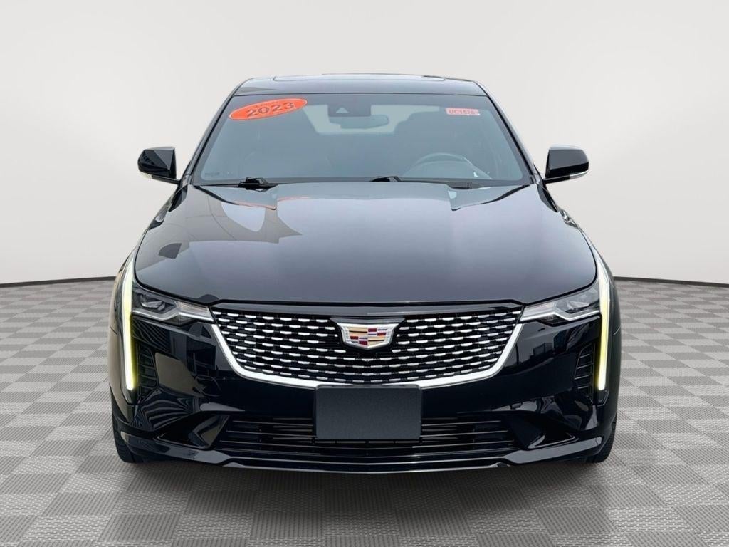 2023 Cadillac CT4 Luxury