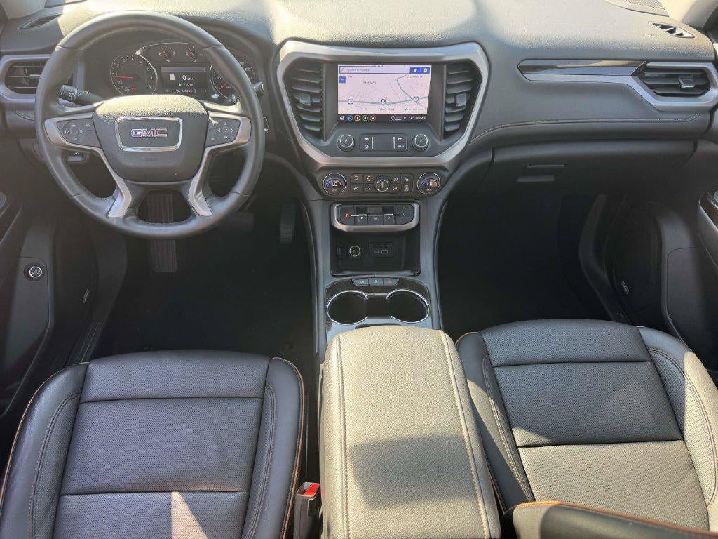 2023 GMC Acadia AWD AT4