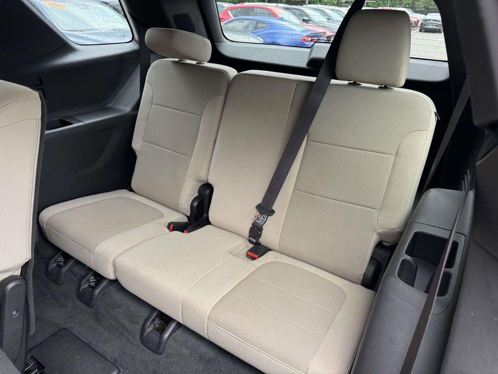 2022 Chevrolet Traverse AWD LS