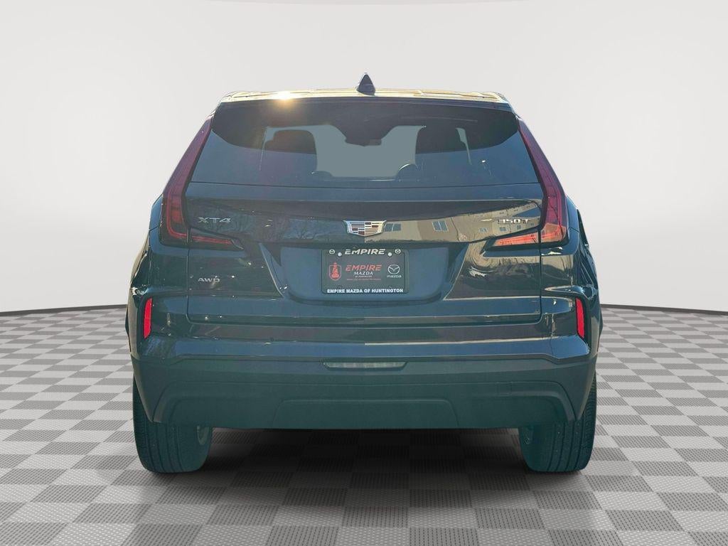 2024 Cadillac XT4 AWD Luxury