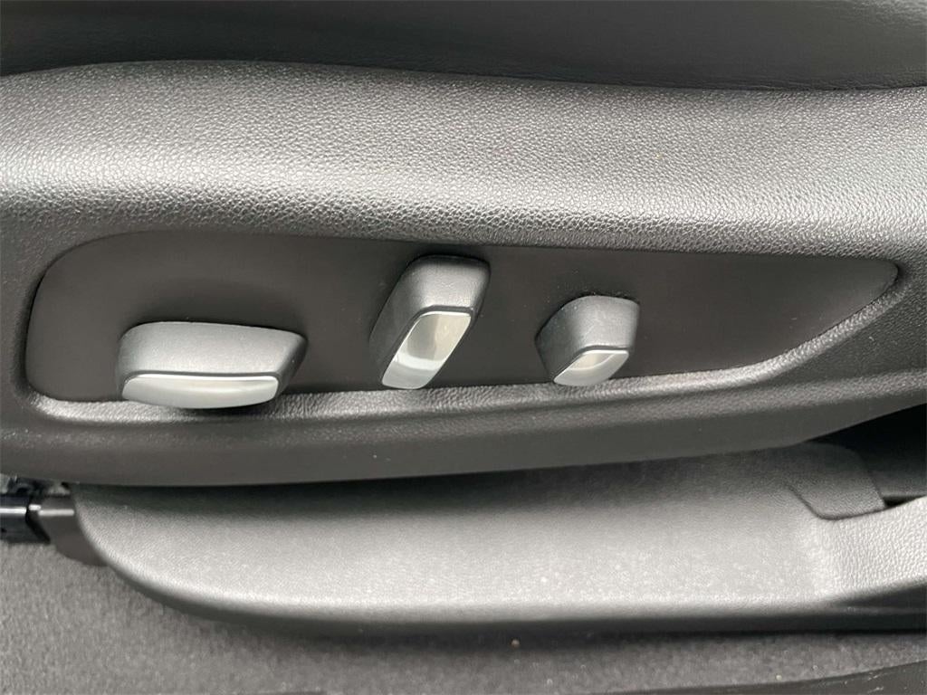 2022 Cadillac XT6 AWD Premium Luxury