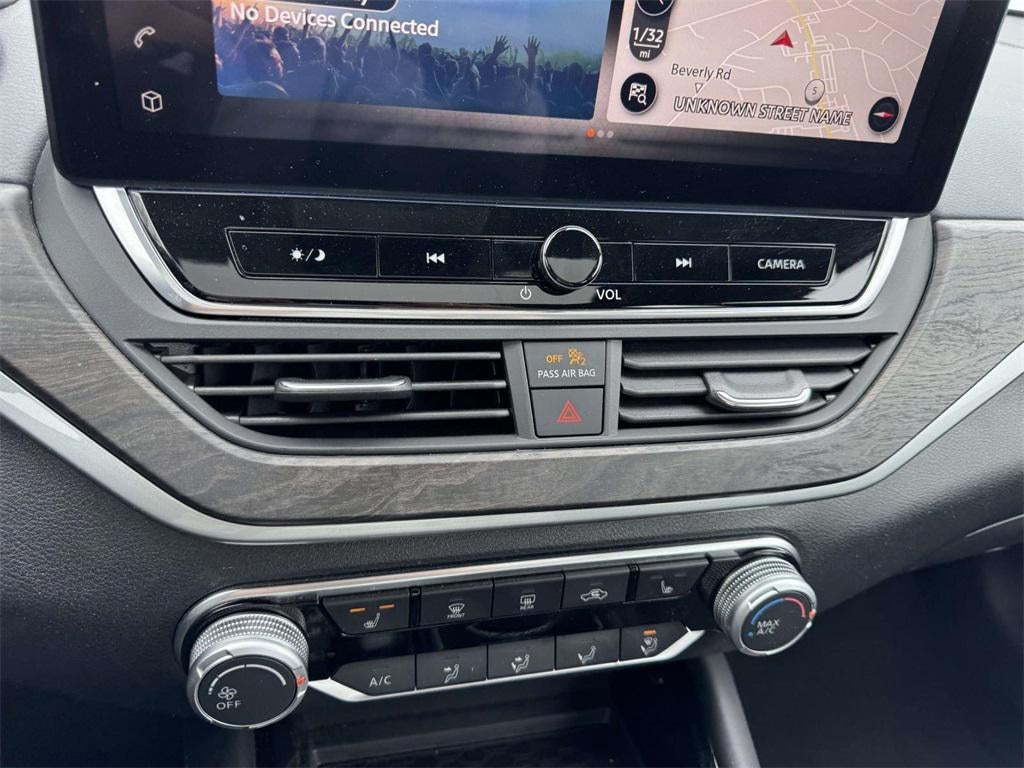 2023 Nissan Altima SV FWD