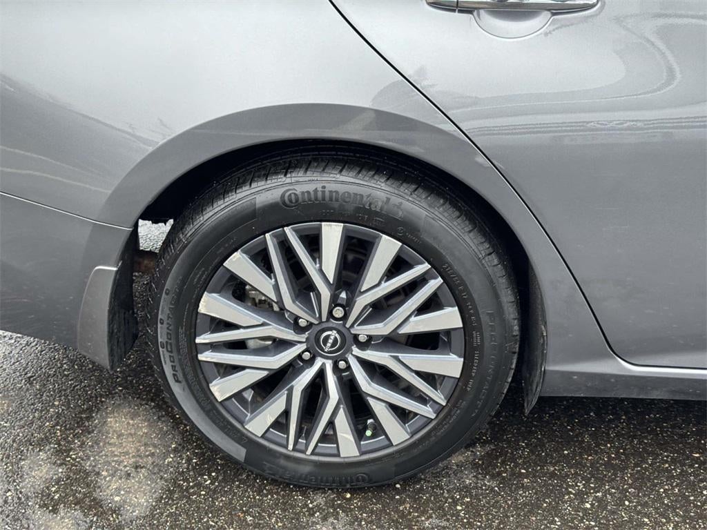 2023 Nissan Altima SV FWD