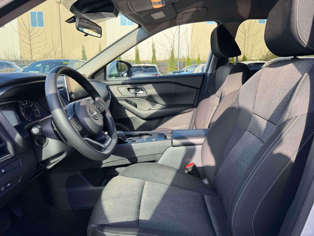 2024 Nissan Rogue SV FWD