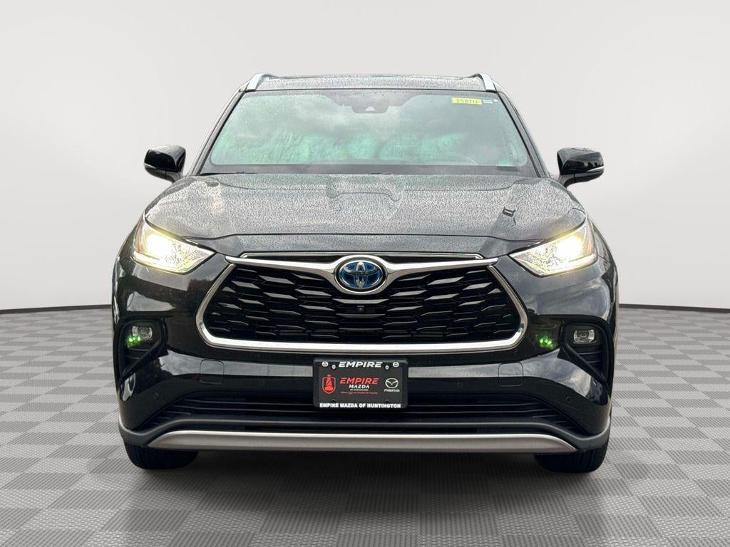 2024 Toyota Highlander Hybrid Platinum