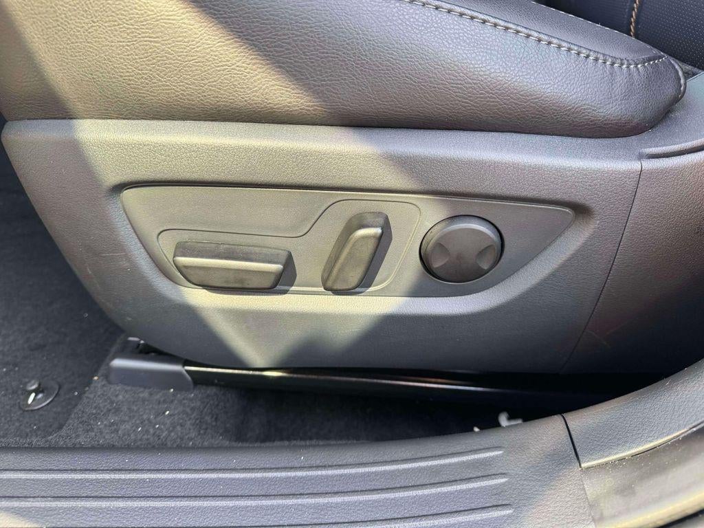 2025 Mazda Mazda CX-50 2.5 S Premium Plus Package