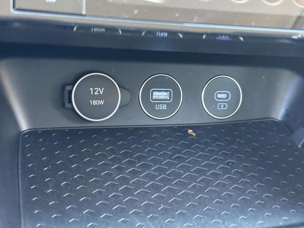 2025 Genesis G70 2.5T AWD