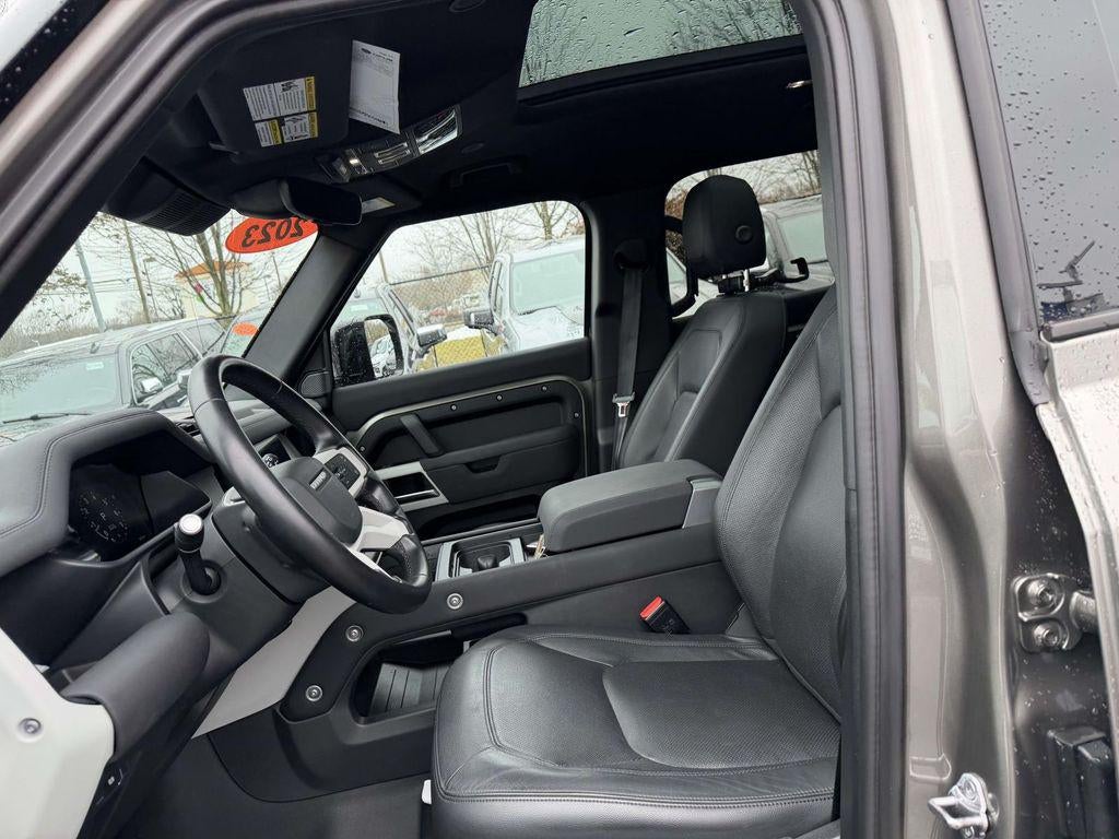 2023 Land Rover Defender 110 S